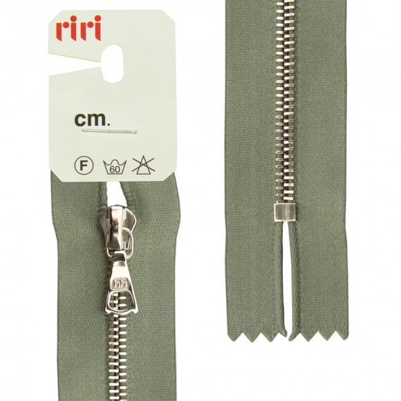 66091_Молния металл, Ni, неразъёмная, на атласной тесьме, 4 мм, 18 см, цвет 5884, серо-зеленый