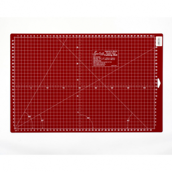 102556_Набор для пэчворка: мат двусторонний 43 х 28 см/17" x 11", линейка 12'' х 6 1/2', нож ролевый 45 мм 102556_Набор для пэчворка: мат двусторонний 43 х 28 см/17" x 11", линейка 12'' х 6 1/2', нож ролевый 45 мм