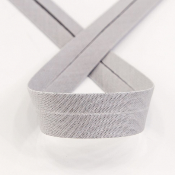 Косая бейка хлопковая 18 мм, 25 м, цвет 87 жемчужный светло-серый