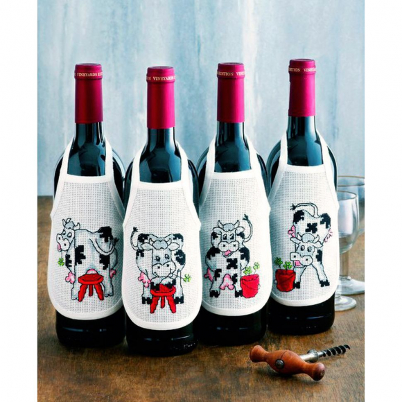 73148_Набор для вышивания фартучков на бутылку "Коровы"