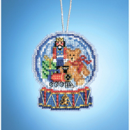 Набор для вышивания бисером MILL HILL Магазин игрушек - шар 6х8 см