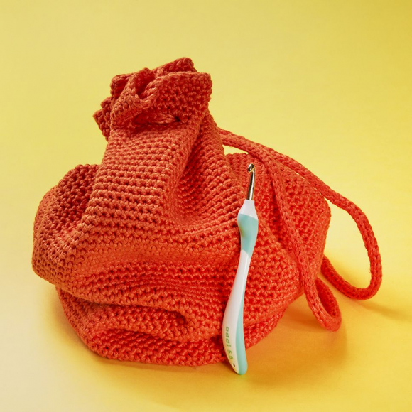 33772_Крючок, вязальный с эргономичной пластиковой ручкой addiSwing №6, 16 см