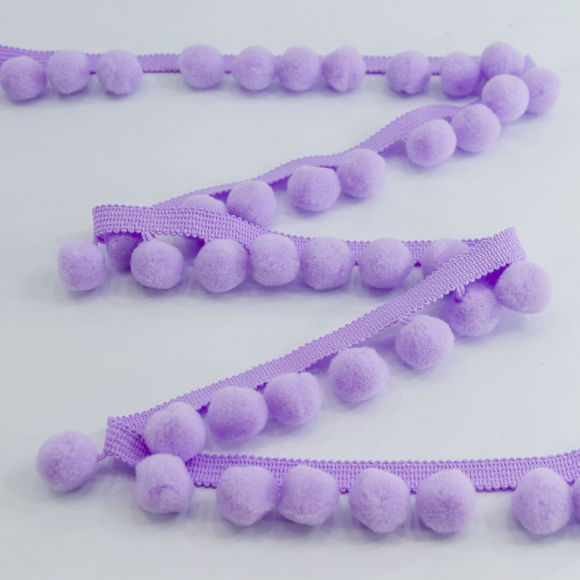 Тесьма с помпонами, диаметр 20 мм, цвет сиреневый Тесьма с помпонами, диаметр 20 мм, цвет сиреневый