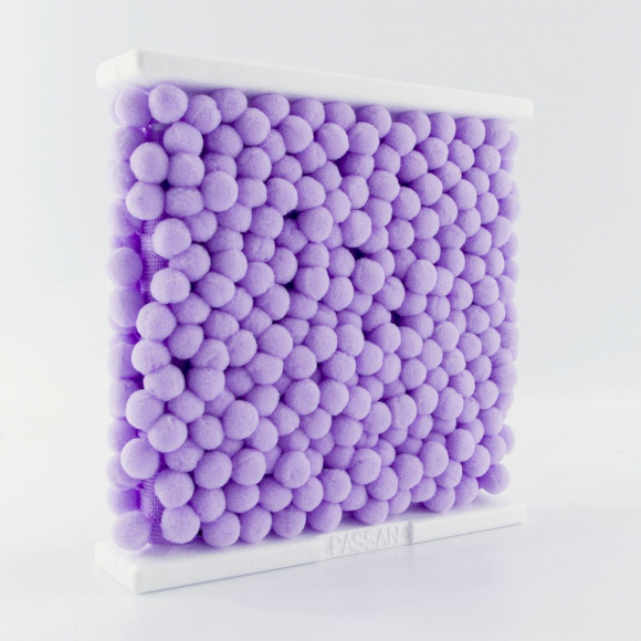 Тесьма с помпонами, диаметр 20 мм, цвет сиреневый Тесьма с помпонами, диаметр 20 мм, цвет сиреневый