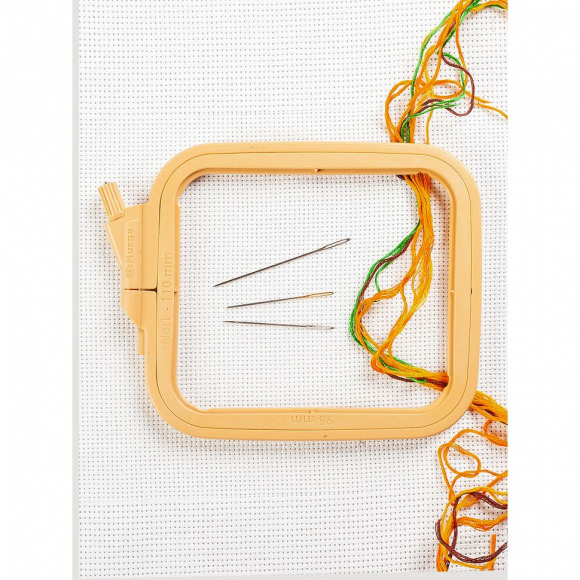 Пяльцы-рамка NURGE арт.NUR.170-11/1 пластиковые 110х95 Пяльцы-рамка NURGE арт.NUR.170-11/1 пластиковые 110х95