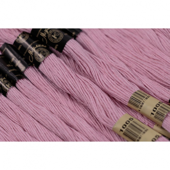 Нитки мулине цв.1005 розовый 12х10м С-Пб