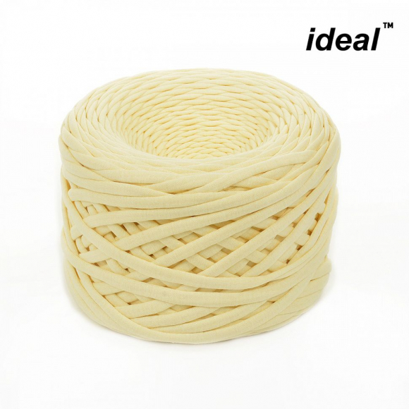 Пряжа Ideal трикотажная лицевая 100м, 350-380 г, ширина 7-9мм цв. св.желтый