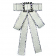 Украшение на булавке Бант со стразами арт.ДС.Б370/2 цв.серый с люрексом уп.1шт Украшение на булавке Бант со стразами арт.ДС.Б370/2 цв.серый с люрексом уп.1шт