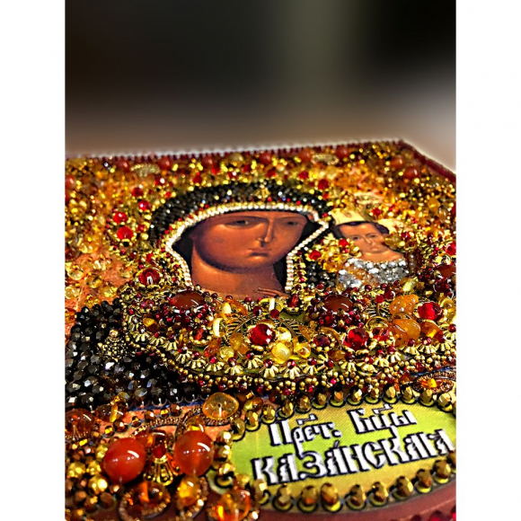 Набор для вышивания хрустальными бусинами ОБРАЗА В КАМЕНЬЯХ арт. 7757 Царица небесная Казанская Божия Матерь 23х25 см