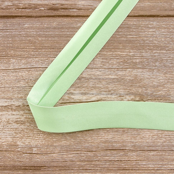 Косая бейка атласная 30 мм, 25 м, цвет 35, светло-зеленый
