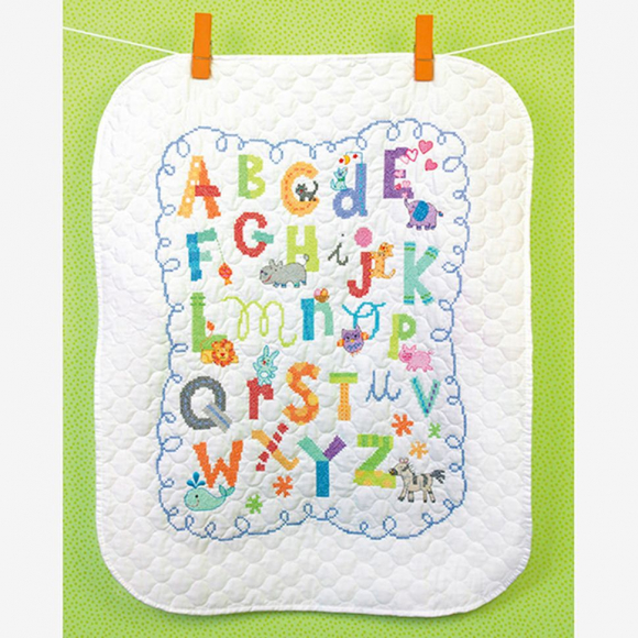 Набор для вышивания DIMENSIONS арт.DMS-70-73696 Лоскутное одеяло Алфавит 86х109 см