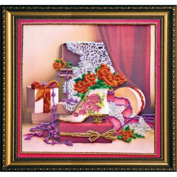 Набор для вышивания бисером АБРИС АРТ арт. AB-136 Дамские штучки 30х30 см Набор для вышивания бисером АБРИС АРТ арт. AB-136 Дамские штучки 30х30 см