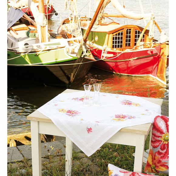 Набор для вышивания VERVACO арт.PN-0156404 Скатерть Красочные цветы 80х80 см