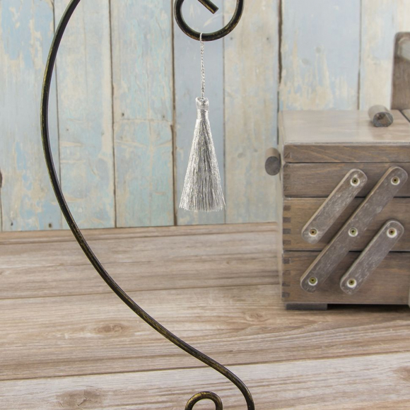 Кисть декоративная на шнуре, длина 70 мм, цвет серебряный Кисть декоративная на шнуре, длина 70 мм, цвет серебряный