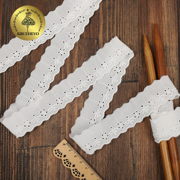 Кружево шитье KRUZHEVO арт.TR.36 шир.30мм цв.белый уп.12,5м