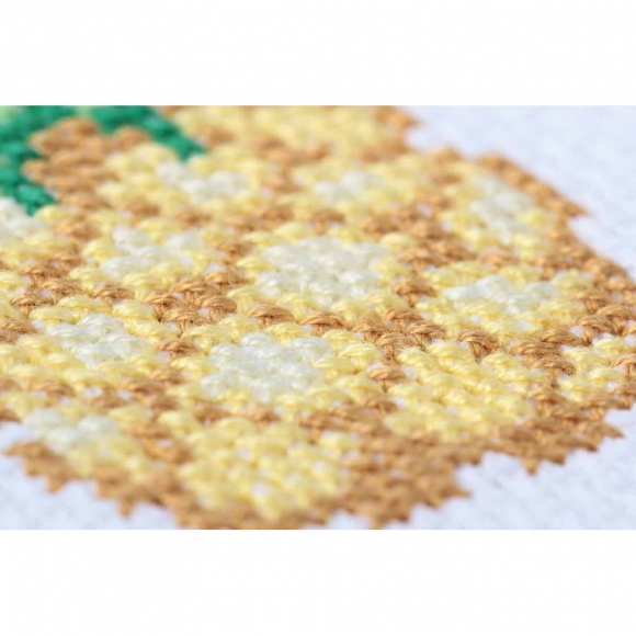 Набор для вышивания KLART арт. 12-039 Ананас 6,5х10 см