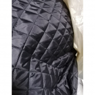 Ниточная стежка Подкладка арт.РАД.190Т № 0124/3070/ МС-1 рис.№CLI0025+спанбонд 15 г/м2 +синтепон 100 г/м2 +нитки 45АП №660 цв.черный шир.150см рул.50м