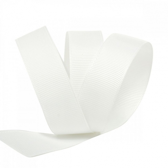 Лента Ideal репсовая в рубчик шир.20мм цв. F102 молочный уп.27,42м Лента Ideal репсовая в рубчик шир.20мм цв. F102 молочный уп.27,42м