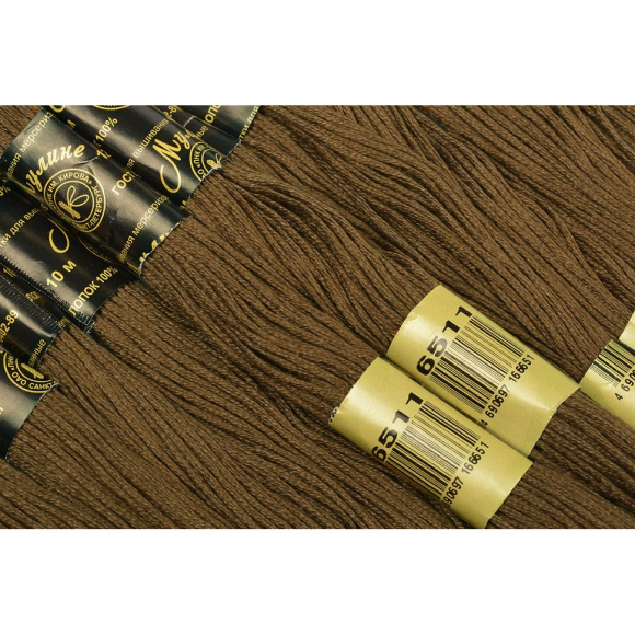 Нитки мулине цв.6511 коричневый 12х10м С-Пб