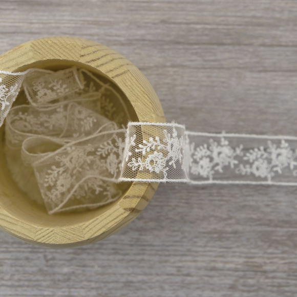 177946_Вышивка на тюле, 23 мм, цвет белый