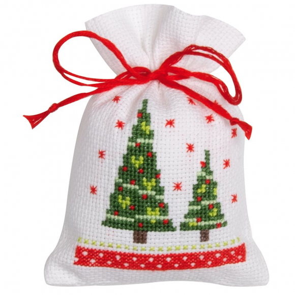 182134_Набор для вышивания мешочков (саше) "Рождественские фигурки"