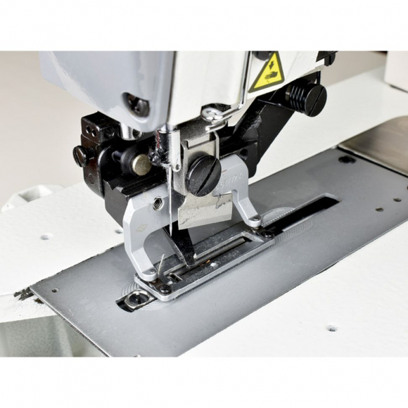 Петельная машина с прямым приводом Aurora A-782DN (с авт. подъёмом лапки) Петельная машина с прямым приводом Aurora A-782DN (с авт. подъёмом лапки)