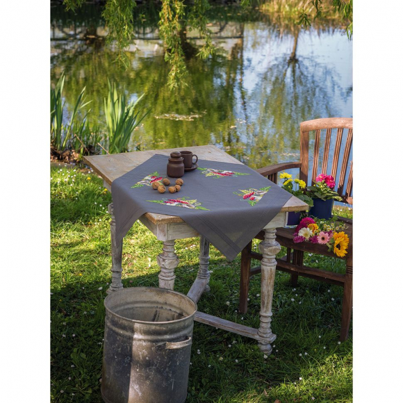 184602_Набор для вышивания скатерти "Ежик с папоротником"