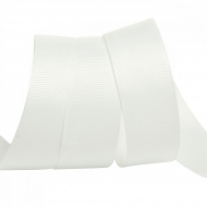 Лента Ideal репсовая в рубчик шир.25мм цв. F102 молочный уп.27,42м