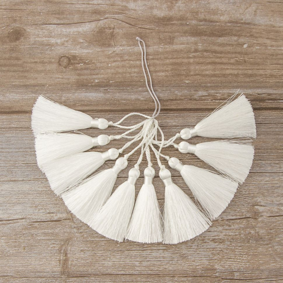 183429_Кисть декоративная на шнуре, длина 60 мм, цвет белый