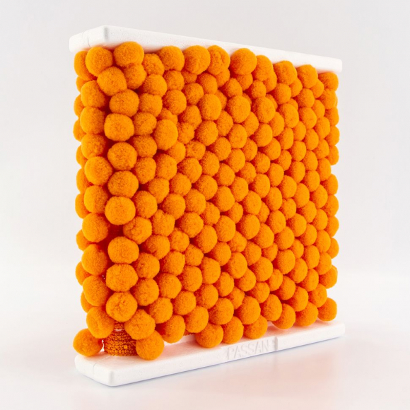 Тесьма с помпонами, диаметр 10 мм, цвет оранжевый