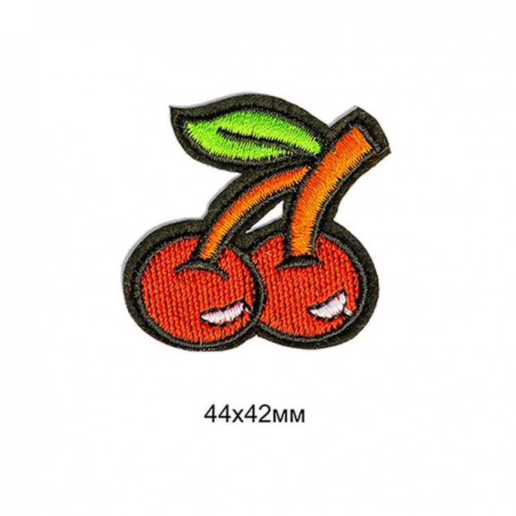 Термоаппликации вышитые арт.TBY.S39 Вишенка 10 шт 4,4х4,2 см