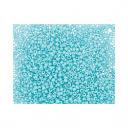 Бисер Япония "TOHO" 15/0  круглый 2  1.5 мм 5 х 5 г №0132 зеленый/перл