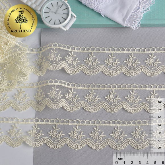 Кружево на сетке KRUZHEVO арт.TR.8B0110 шир.40мм цв.02 молочный уп.9м