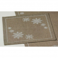Набор для вышивания PERMIN арт.10-4620 Салфетка Снежинки на льне 36х36 см