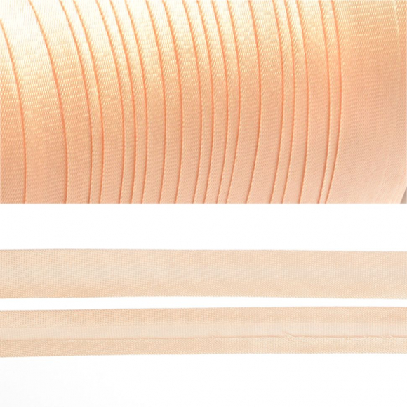 Косая бейка TBY атласная шир.15мм цв.F106 кремовый уп.132 м