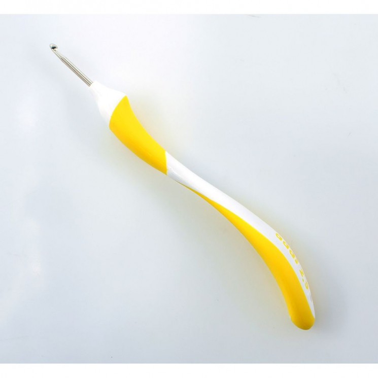 Крючок вязальный с эргономичной пластиковой ручкой addiSwing №2,5 16 см