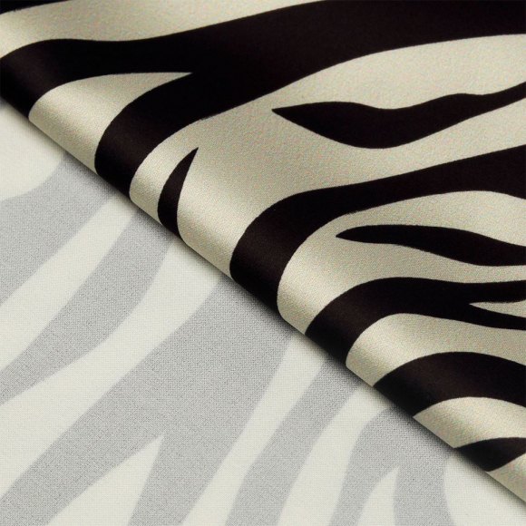 Ткань итальянский Сатин креп 105 г/м? 97% полиэстер, 3% лайкра шир.148 см арт.Sat.0582.2 цв.02 св.бежевый рул.25м