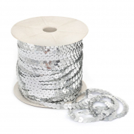 Пайетки плоские на нитях 6мм арт.TBY-F06 цв.01 серебро уп.91,4м