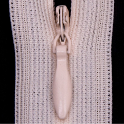 Молния потайная нераз 20см S-031 бежевый молочный SBS уп.100шт