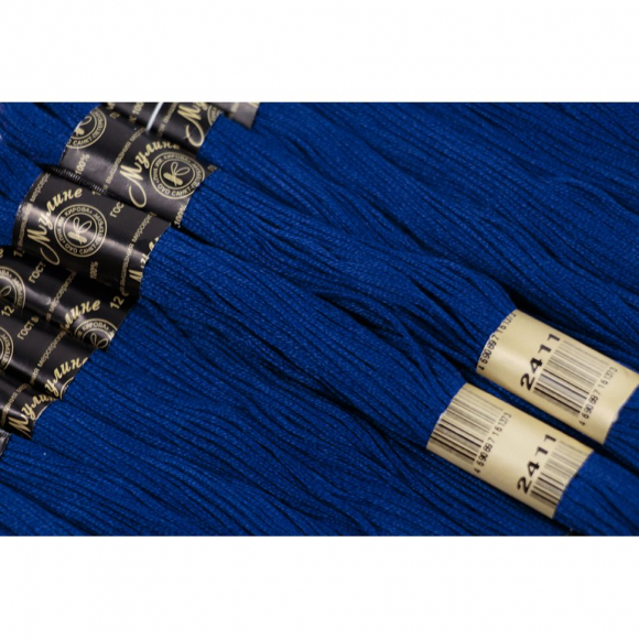 Нитки мулине цв.2411 ярк.синий 12х10м С-Пб
