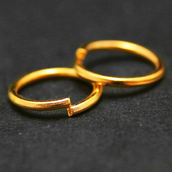 Кольца соединительные одинарные MAGIC 4 HOBBY арт.MH.111930-1 цв. золото 6х0,8мм уп.100 г Кольца соединительные одинарные MAGIC 4 HOBBY арт.MH.111930-1 цв. золото 6х0,8мм уп.100 г