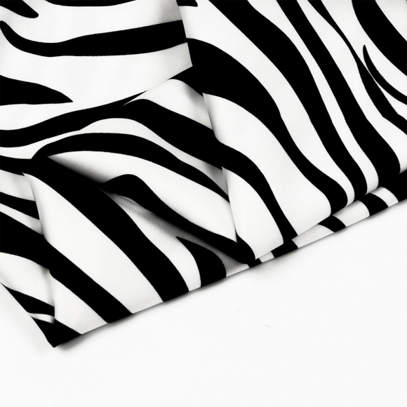 Ткань итальянский Сатин креп 105 г/м? 97% полиэстер, 3% лайкра шир.148 см арт.Sat.0582.1 цв.01 белый рул.25м