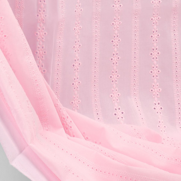 Ткань шитье 100 г/м? 100% хлопок шир.150 см арт.TBY.Emb.8002.73 цв.73 розовый рул.14,62м