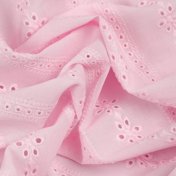 Ткань шитье 100 г/м? 100% хлопок шир.150 см арт.TBY.Emb.8002.73 цв.73 розовый рул.14,62м