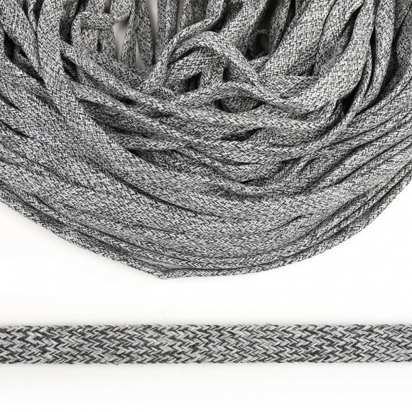 Шнур плоский х/б 12мм классическое плетение TW цв.меланж 1 (028 св.серый, 031 т.серый) уп.50м Шнур плоский х/б 12мм классическое плетение TW цв.меланж 1 (028 св.серый, 031 т.серый) уп.50м