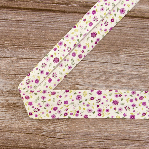 Косая бейка с рисунком SAFISA, арт.6626, 30 мм, 20 м, цвет 01