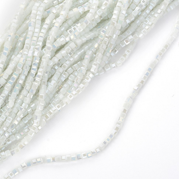 Бусины граненые (стекло) на нитях арт.TBY-C-1  2мм  цв.37 AB белый уп.2шт х50 бусин