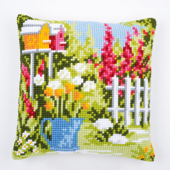 Набор для вышивания VERVACO арт.PN-0182952 Подушка Мой нежный сад 40х40 см
