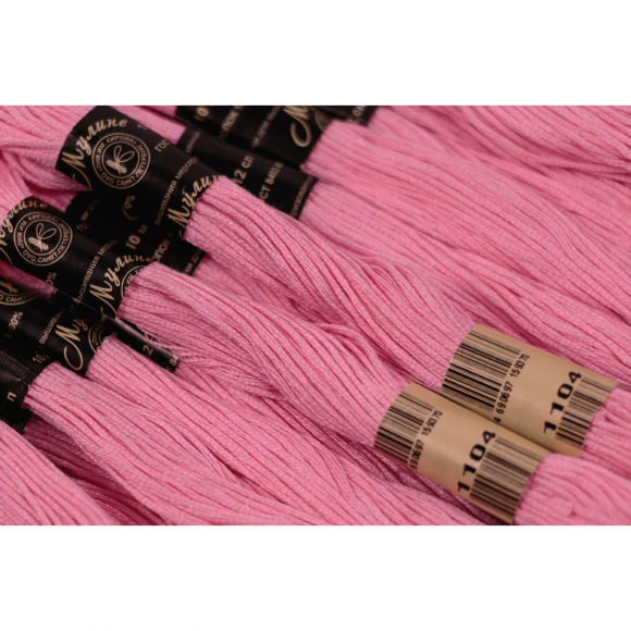 Нитки мулине цв.1104 розовый 12х10м С-Пб