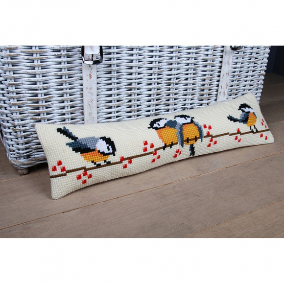 174085_Набор для вышивания подушки от сквозняка "Синицы"